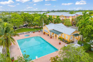 2020 shoma dr 179, Royal Palm Beach, FL 33414 - MLS#F10525580