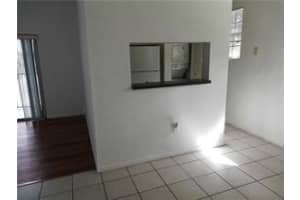2031 NW 96th Ter 11L, Pembroke Pines, FL 33024 - MLS#F10525599