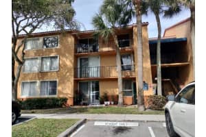 10781 Cleary Blvd 207, Plantation, FL 33324 - MLS#F10525611