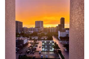 444 NE 30 ST 1006, Miami, FL 33137 - MLS#F10525614