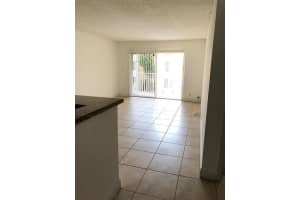 5221 Geneva Way 208, Doral, FL 33166 - MLS#F10525621