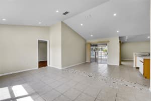 1598 SW Curry St, Port Saint Lucie, FL 34983 - MLS#F10525649
