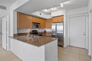 1830 Radius Dr 607, Hollywood, FL 33020 - MLS#F10525664