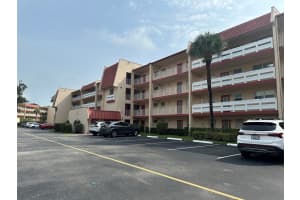 1015 Country Club Drive, Margate, FL 33063 - MLS#F10525667