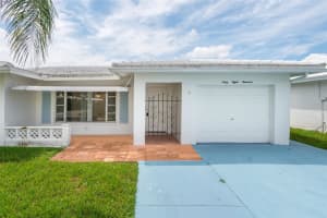 6800 NW 74th Pl, Tamarac, FL 33321 - MLS#F10525677