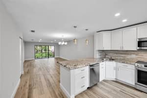 21699 Cypress Rd 17D, Boca Raton, FL 33433 - MLS#F10525705