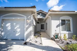 4723 SW 12th Pl, Deerfield Beach, FL 33442 - MLS#F10525730