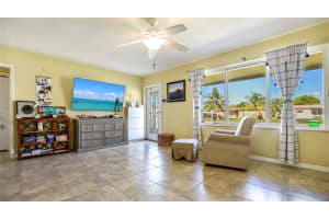 2250 NW 79th Ave, Sunrise, FL 33322 - MLS#F10525749