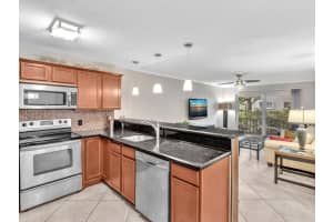 3002 NE 5th Ter 110B, Fort Lauderdale, FL 33334 - MLS#F10525753