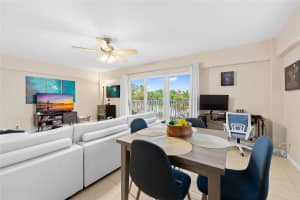95 N Birch Rd 304, Fort Lauderdale, FL 33304 - MLS#F10525777