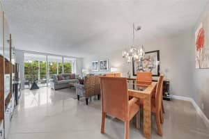 3960 Oaks Clubhouse Dr 312, Pompano Beach, FL 33069 - MLS#F10525802