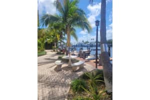 815 Middle River Drive, Fort Lauderdale, FL 33304 - MLS#F10525817