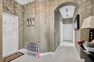 10012 NW 7th Street 213, Miami, FL 33172 - MLS#F10525825