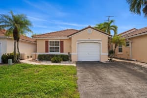 681 NW 172nd Ter, Pembroke Pines, FL 33029 - MLS#F10525840