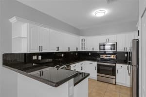 4361 160th Av 205, Miramar