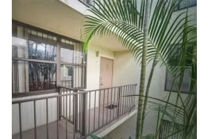 20441 NE 30th Ave 202-9, Aventura, FL 33180 Sold 10/20/25