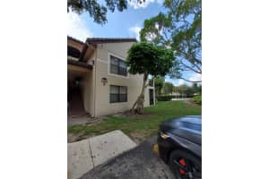 4381 W Mcnab Rd 24, Pompano Beach