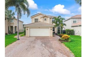 10833 Bitternut Hickory Ln, Boynton Beach, FL 33437 - MLS#F10525907