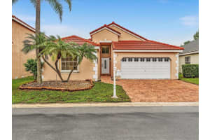 255 Somerset Way, Weston