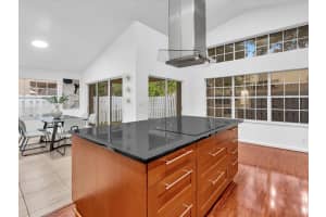 255 Somerset Way, Weston, FL 33326 - MLS#F10525918