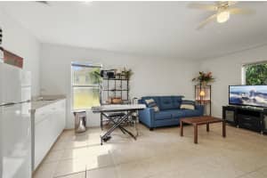 2210 S 34th St 3, Fort Pierce, FL 34947 - MLS#F10525919