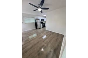 411 S C St Back, Lake Worth Beach, FL 33460 - MLS#F10525925