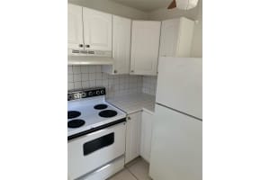 301 S Ocean Blvd 2, Pompano Beach, FL 33062 - MLS#F10525931
