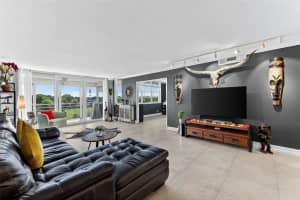 802 Cypress Grove Ln 503, Pompano Beach, FL 33069 - MLS#F10525965