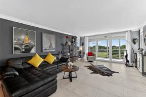 802 Cypress Grove Ln 503, Pompano Beach, FL 33069 - MLS#F10525965