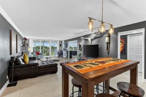 802 Cypress Grove Ln 503, Pompano Beach, FL 33069 - MLS#F10525965