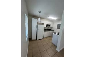 2361 NE 17th St, Pompano Beach, FL 33062 - MLS#F10525977