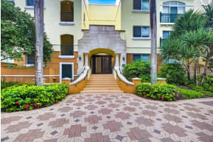 1228 Hillsboro Mile 203, Hillsboro Beach, FL 33062 - MLS#F10525999