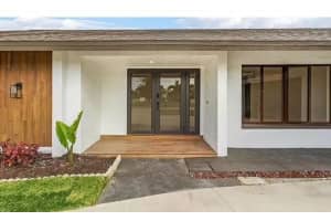 813 SW 52nd St, Cape Coral, FL 33914 - MLS#F10526019