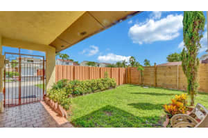 10718 SW 148th Ct, Miami, FL 33196 Sold 12/08/25
