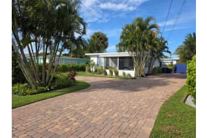 307 Granada St, Fort Pierce, FL 34949 - MLS#F10526028