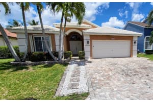4797 NW 7th Pl, Deerfield Beach, FL 33442 - MLS#F10526029