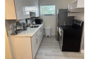 1638 Plunkett St 10, Hollywood, FL 33020 - MLS#F10526053