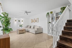 9995 NW 6th Ct 9995, Plantation, FL 33324 - MLS#F10526055