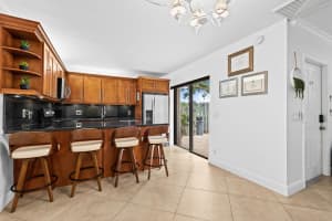 9995 NW 6th Ct 9995, Plantation, FL 33324 Sold 11/18/25