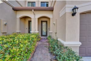 4228 N Dixie Hwy 106, Oakland Park, FL 33334 - MLS#F10526066