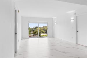 4164 Inverrary Drive, Lauderhill, FL 33319 - MLS#F10526089