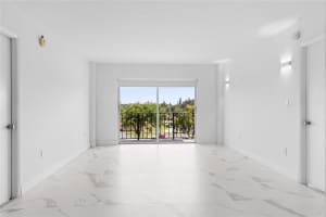 4164 Inverrary Drive, Lauderhill, FL 33319 - MLS#F10526089