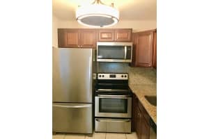 135 Fanshaw D 135, Boca Raton, FL 33434 - MLS#F10526103
