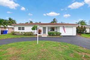 2048 Coco Palm Pl, Pompano Beach, FL 33062 - MLS#F10526109