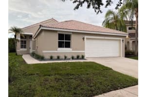 1051 Briar Ridge Rd, Weston