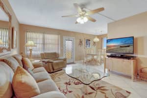 4020 Cambridge A 4020, Deerfield Beach, FL 33442 - MLS#F10526116