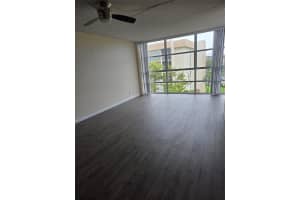 801 E Three Islands Blvd, Hallandale Beach, FL 33009 - MLS#F10526119
