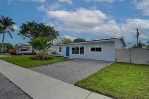 910 NE 23rd Pl, Pompano Beach, FL 33064 - MLS#F10526148
