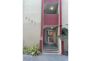 4265 Nw South Tamiami Canal Dr 1-104, Miami 4265 Nw South Tamiami Canal Dr 1-104, Miami