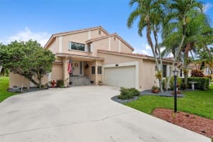 8680 Eagle Run Dr, Boca Raton